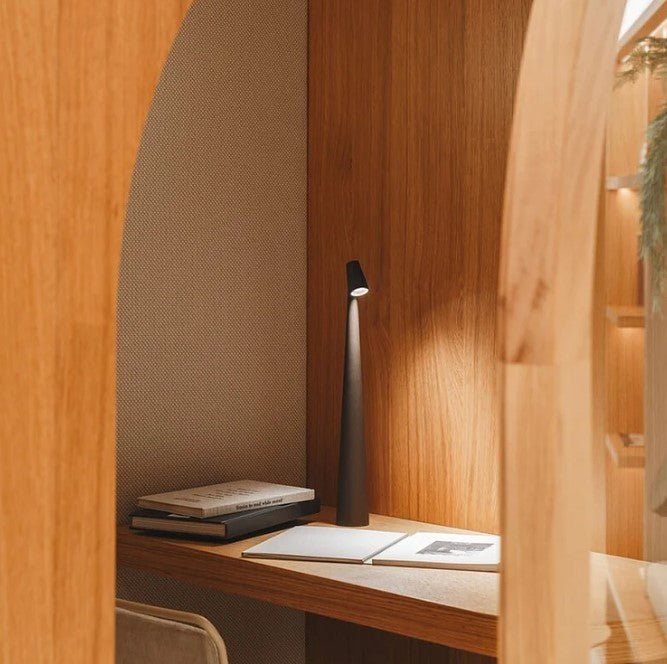 Bright portable table lamp Kalsten
