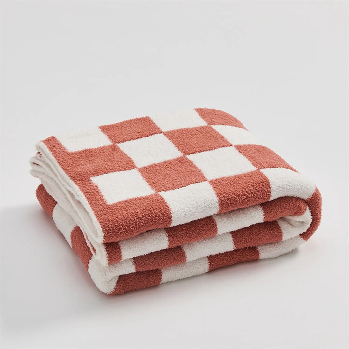 Stylish Plaid Blanket with Checkered Pattern