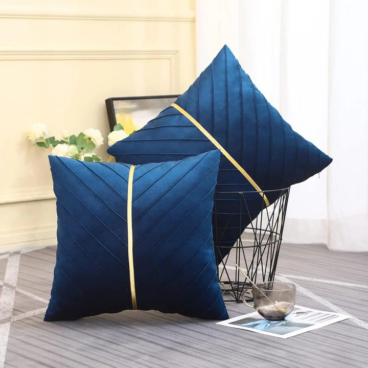 Noir Élégance Cushion Cover - Luxury Velvet Cushion Cover with Gold Sequins - Refine Your Interior Kalsten
