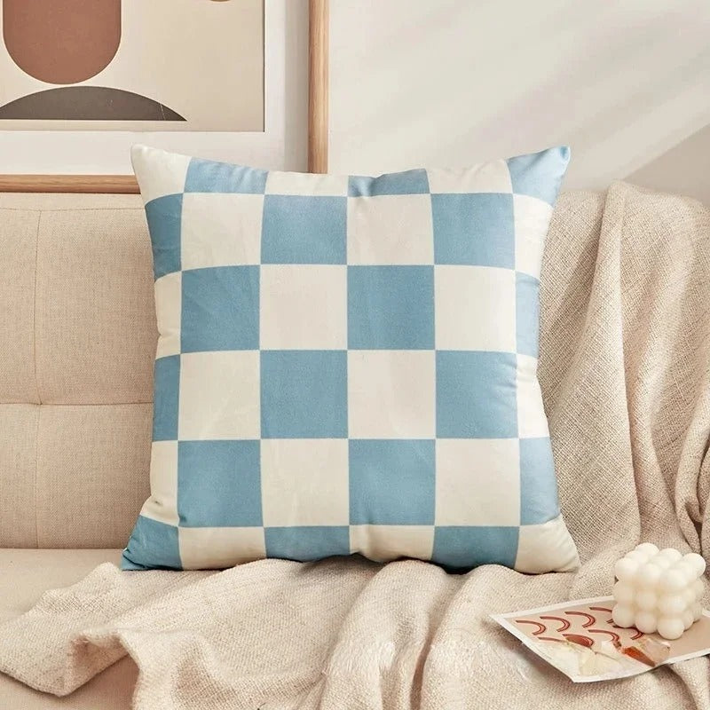 Stylish Checkered Cushion – Trendy Must-Have for a Luxury Interior Kalsten