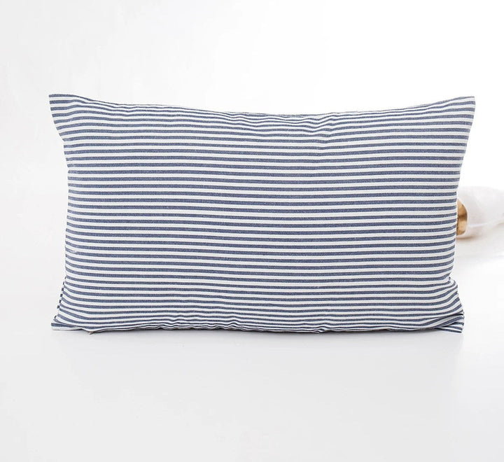Stylish MarbreLuxe Cushion Cover - Modern Stripe Cushion Cover for Elegant Interiors Kalsten