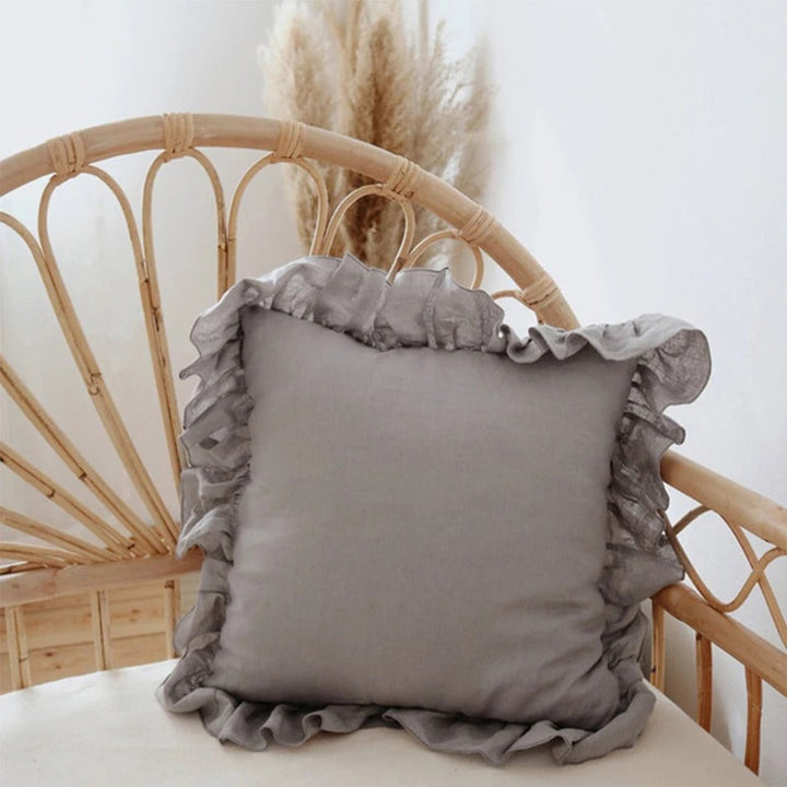 Elegant Linen Cushion Cover - with Ruffles for Ultimate Comfort Kalsten