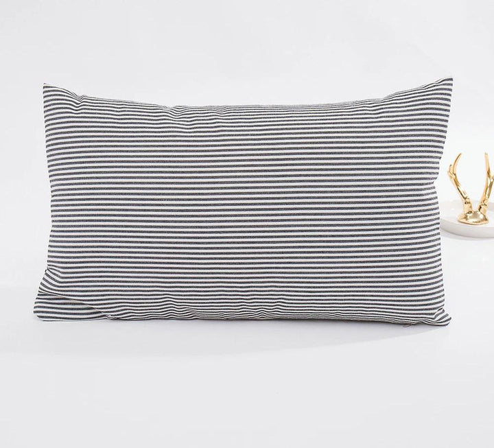 Stylish MarbreLuxe Cushion Cover - Modern Stripe Cushion Cover for Elegant Interiors Kalsten