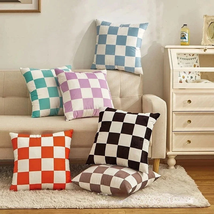 Stylish Checkered Cushion – Trendy Must-Have for a Luxury Interior Kalsten