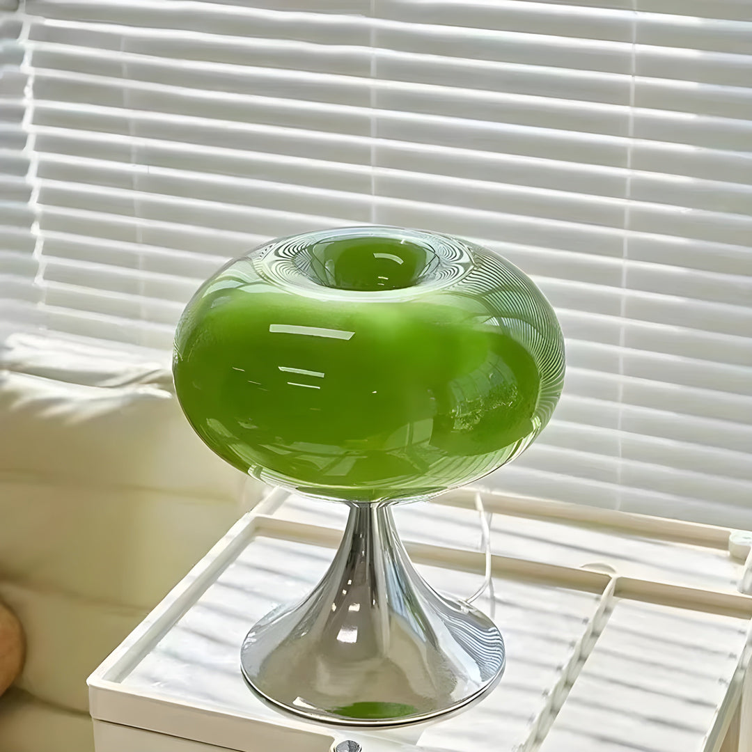 SereneCrystal Lamp - Elegant Retro Table Lamp | Kalsten