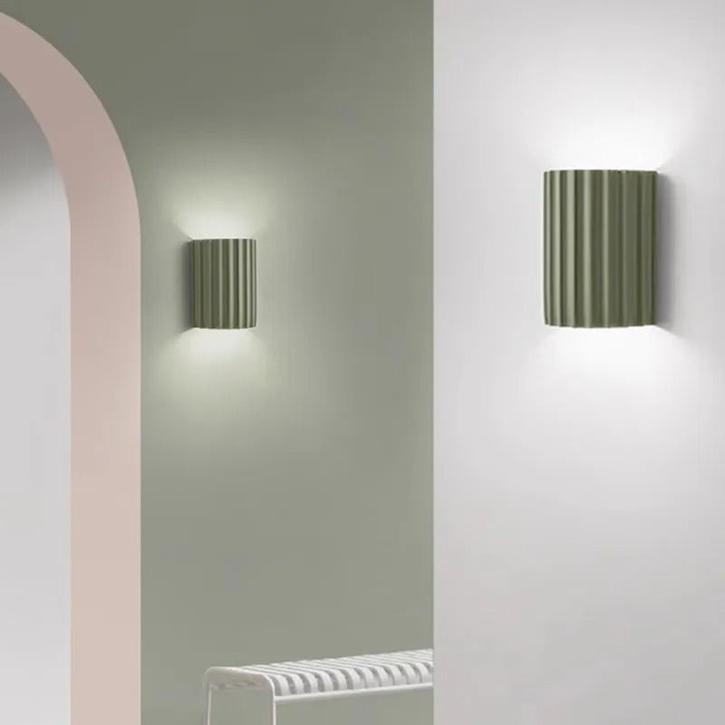 Kalsten | Minimalist Groove Wall Lamp | Resin, Up and Down