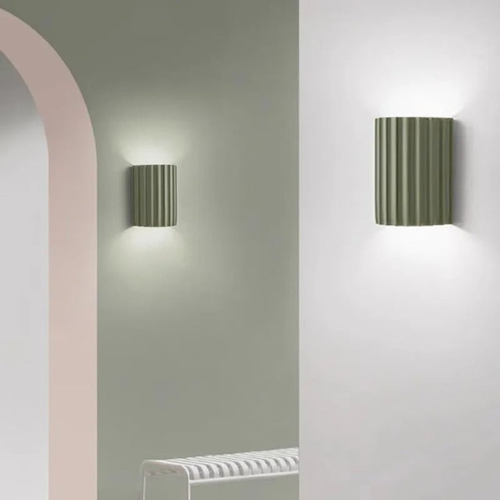 Kalsten | Minimalist Groove Wall Lamp | Resin, Up and Down