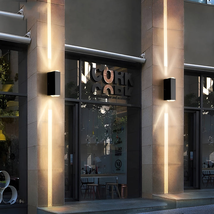 Durable LED Outdoor Wall Lamp