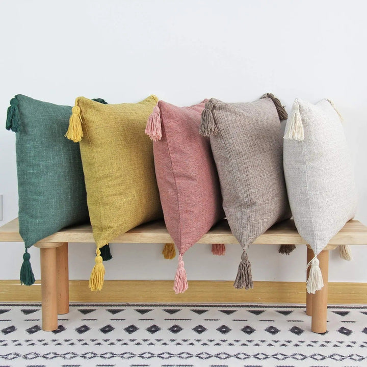 ImperialRest Cushion Cover - Elegant Linen Cushion Cover with Playful Tassels for Any Space Kalsten