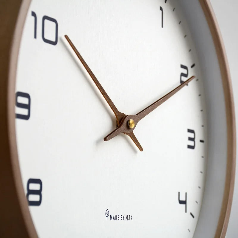 Kalsten | Minimalistic Wall Clock | Metal & Resin