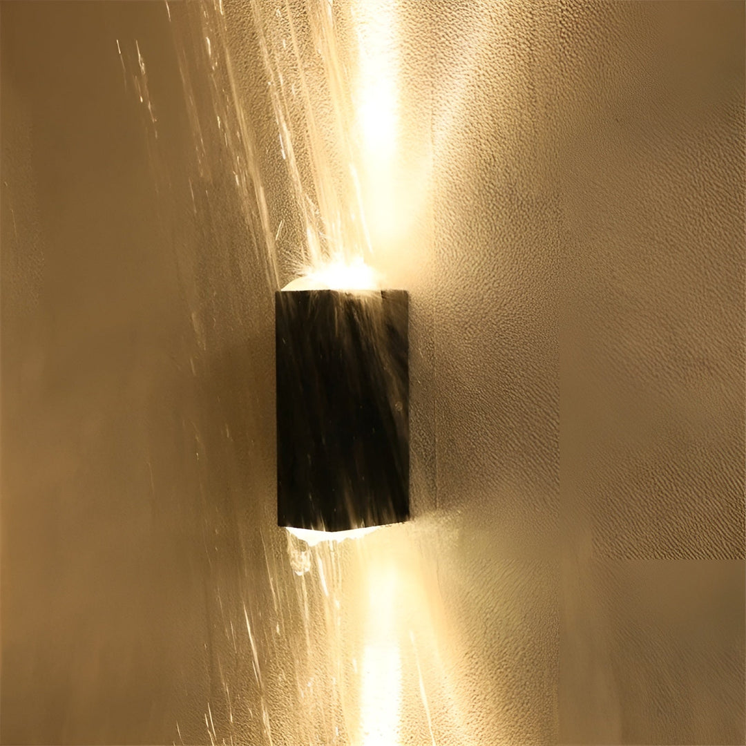 Durable LED Outdoor Wall Lamp