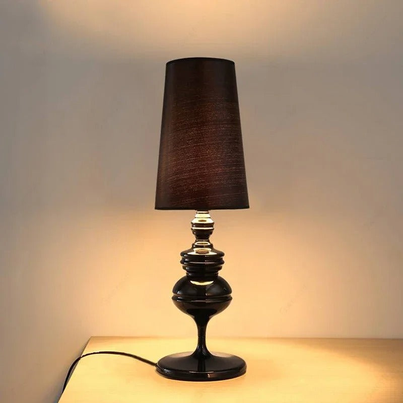 Modern Scandinavian LED Table Lamp | Kalsten