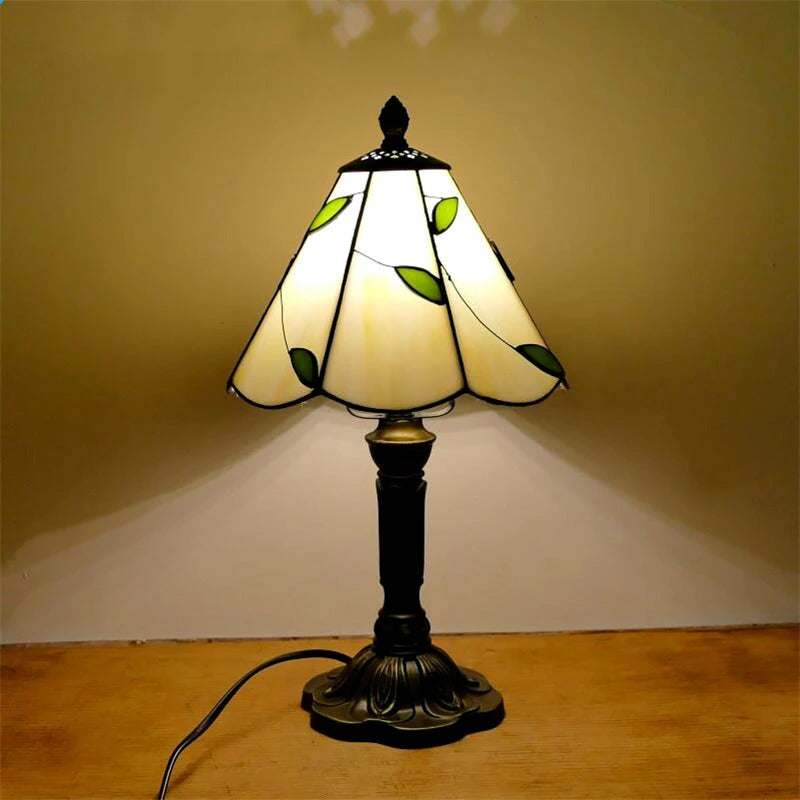 LumiTiffany | LED table lamp in vintage design | Kalsten
