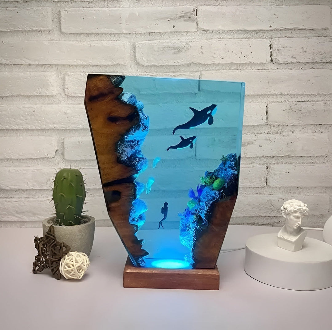 OceanGlow Luxe Illuminating Table Lamp – Serene Epoxy Resin with USB Charging Kalsten