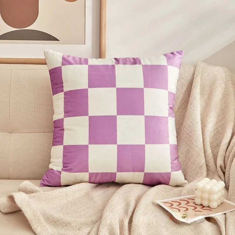 Stylish Checkered Cushion – Trendy Must-Have for a Luxury Interior Kalsten
