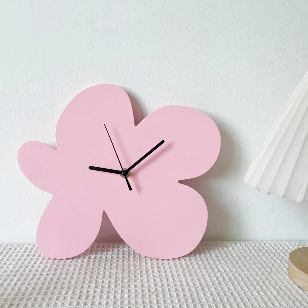 BowLift | Flower Blob Acrylic Wall Clock