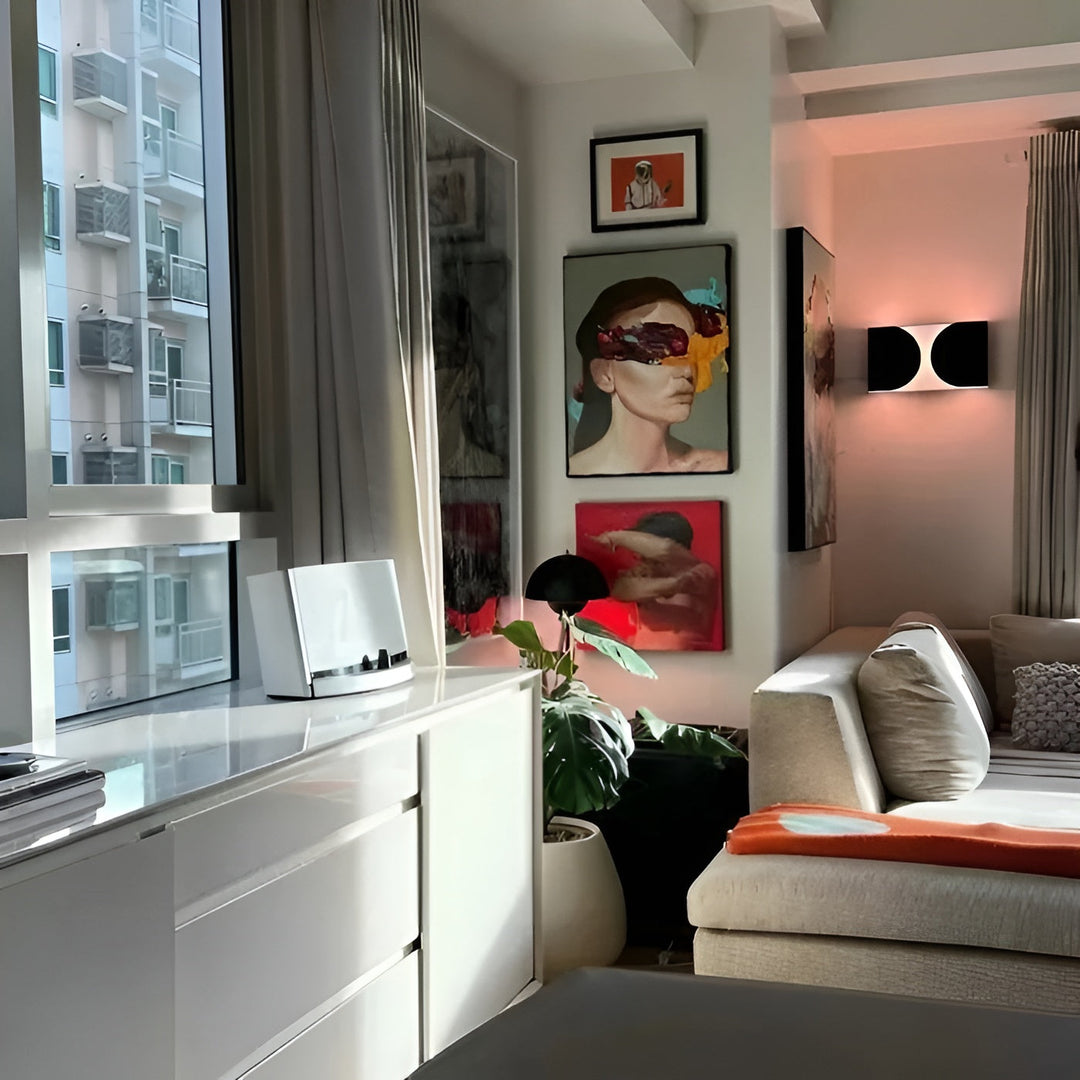 LuminaSquare Wall Lamp - Modern Design and Atmospheric Light | Kalsten