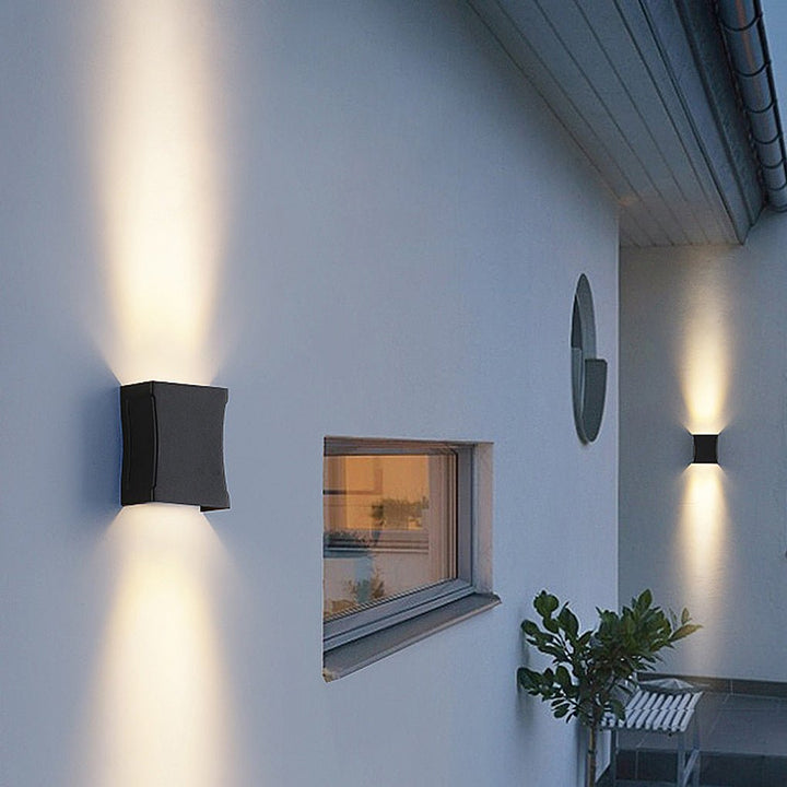Modern Up and Down Light Wall Lamp LED Outdoor Wall Sconce Lighting Wall Lights | Kalsten