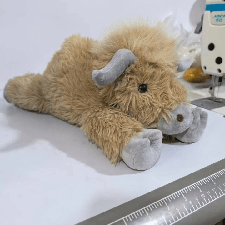 Kalsten | MOOLETTE – Lovable Highland Cow Plush with Cozy, Huggable Design