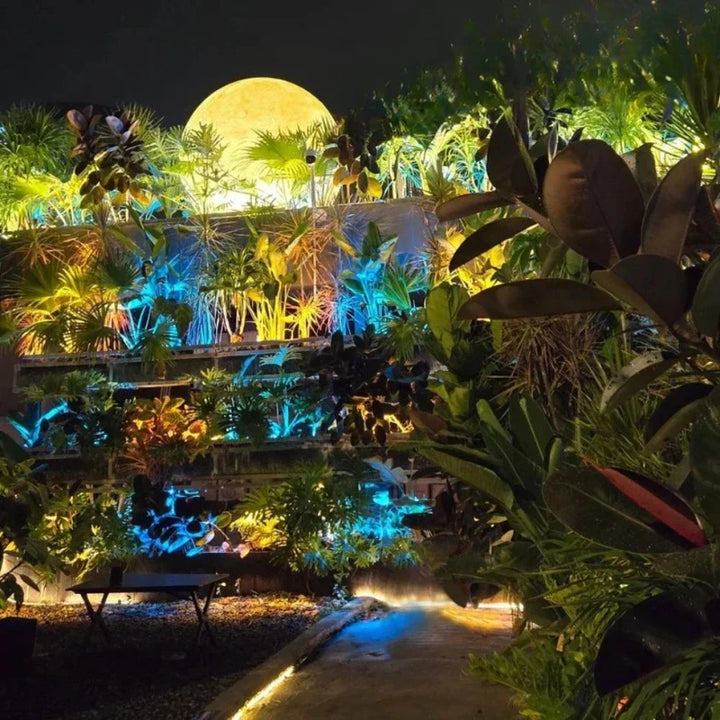 Kalsten | Selene Moon Garden Light