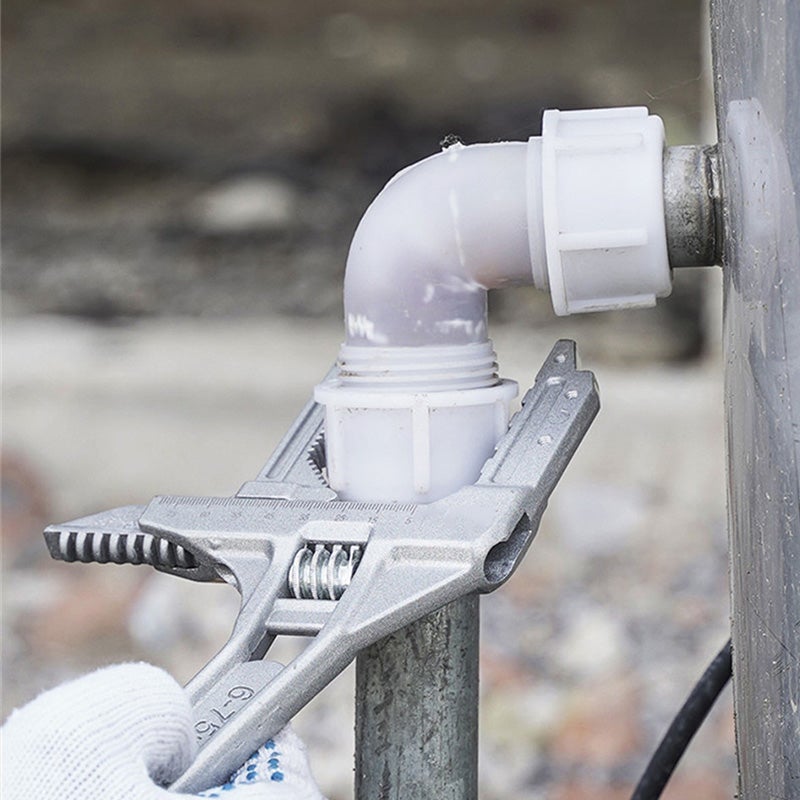 Multifunctional bathroom key tool | Kalsten