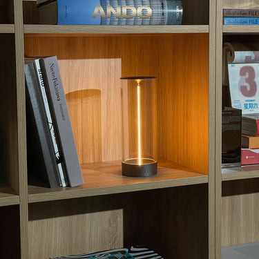 Modern Magnetic Table Lamp | Kalsten