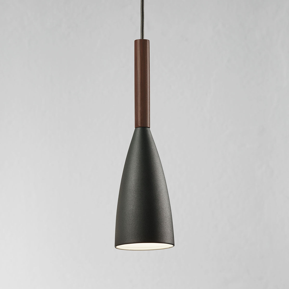 Nori Pendant Light Slim Modern Design | Skanto