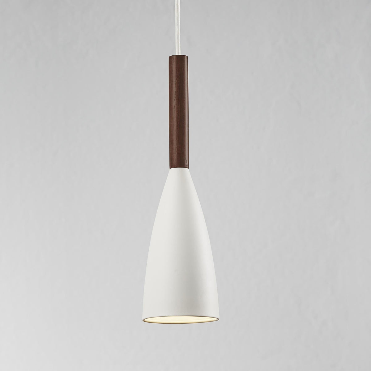 Nori Pendant Light Slim Modern Design | Skanto