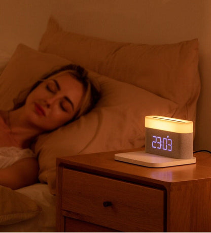 Skanto | 3-in-1 Wireless Charger, LED Lamp & Digital Alarm Clock | Fast Charging Dock
