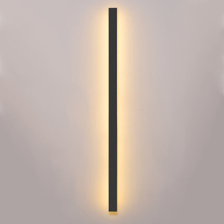 Modern Aluminum LED Outdoor Wall Light Kalsten