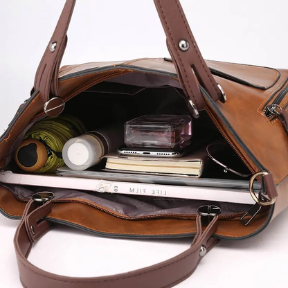 Elegant leather bag
