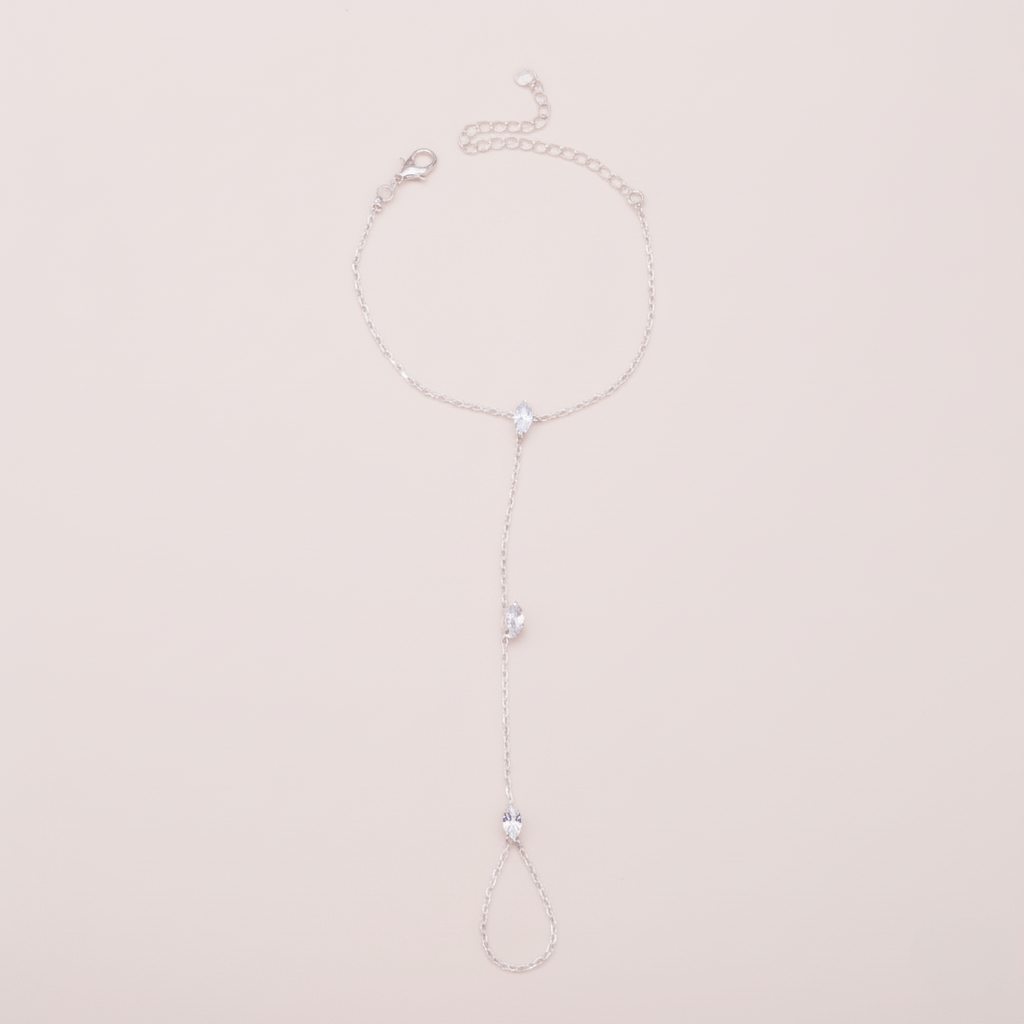 Kalsten | PalmGrace – Adjustable Finger Ring Palm Bracelet with Radiant Crystals