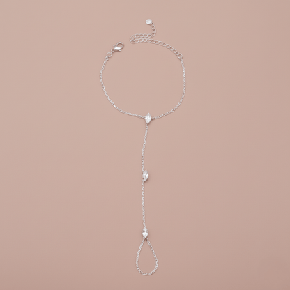 BowLift | PalmGrace – Adjustable Finger Ring Palm Bracelet with Radiant Crystals
