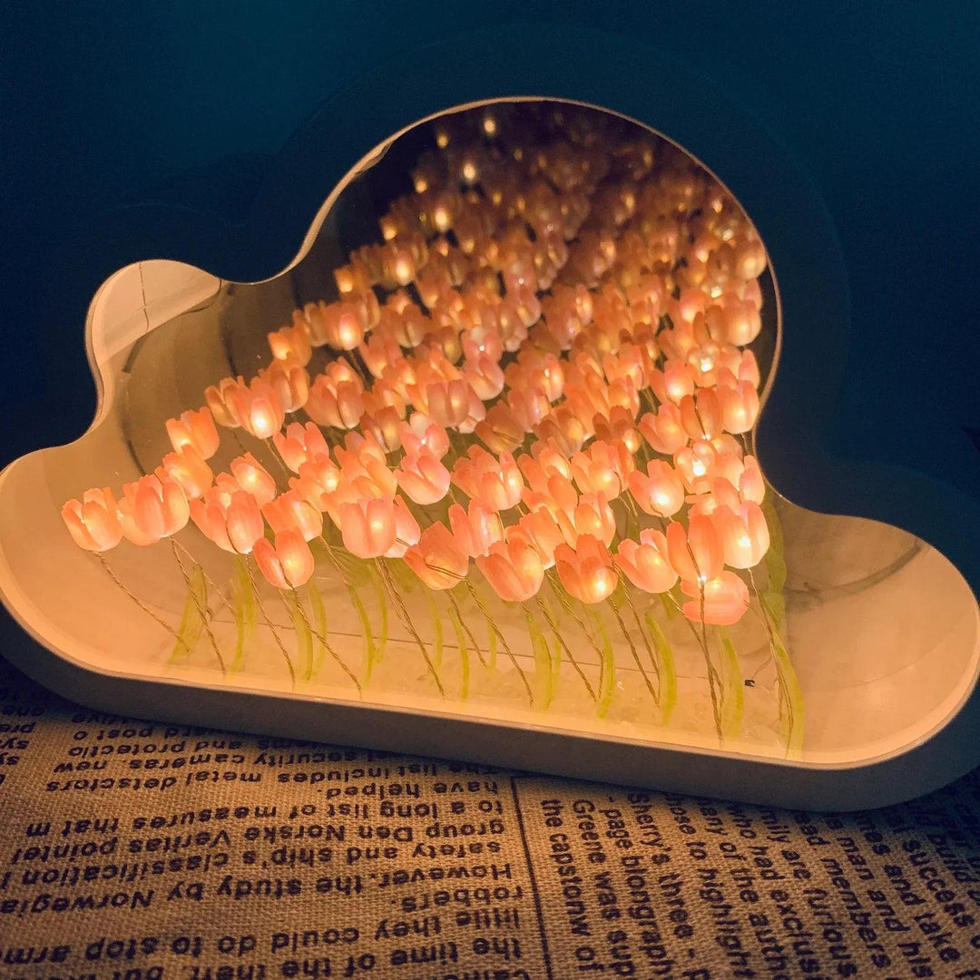 Tulip Cloud LED Mirror – Magic Light & Decorative Design | Kalsten