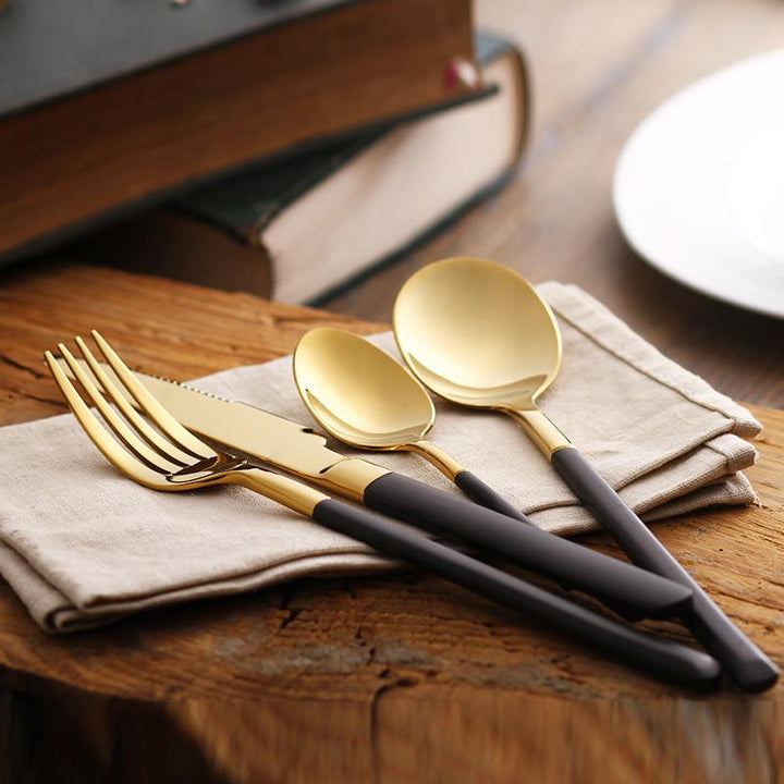 Hemingway Black/Gold Silverware | Kalsten