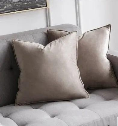 BowLift | VelvetLuxe – Elegant velvet cushion cover with refined details