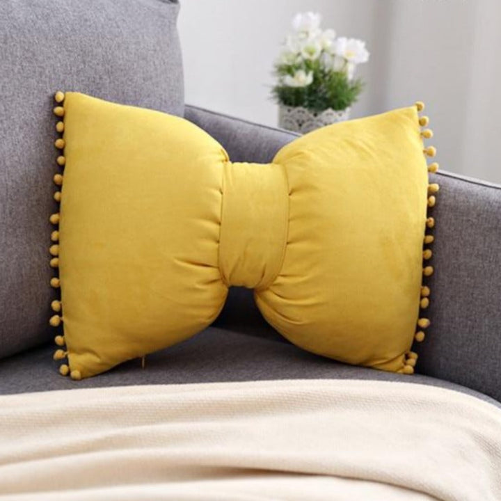 Kalsten | Bow-shaped Decorative Cushion as Decorative Accent