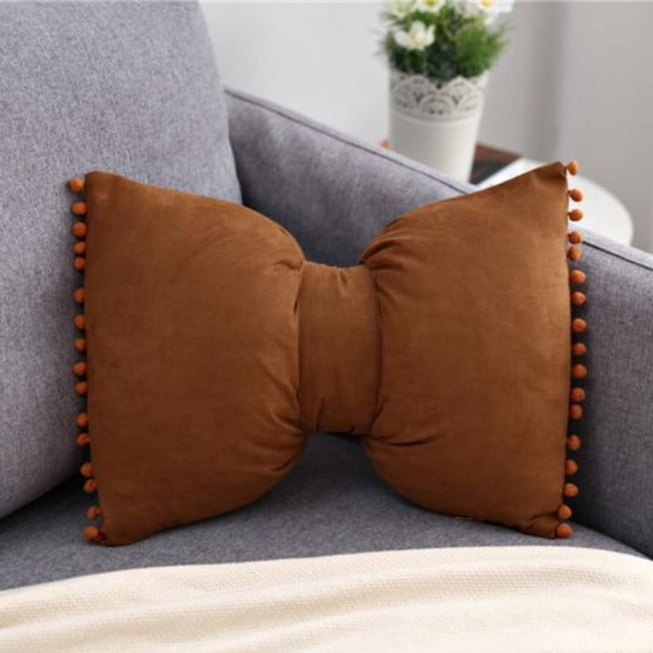 Kalsten | Bow-shaped Decorative Cushion as Decorative Accent