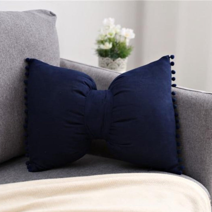 Kalsten | Bow-shaped Decorative Cushion as Decorative Accent