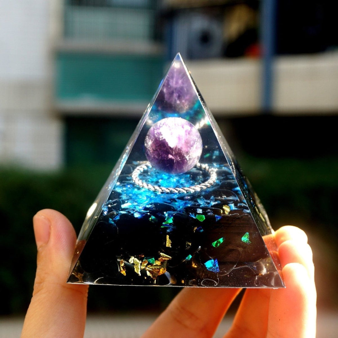 Amethyst Sphere Balance and Rediscovered Serenity | Kalsten