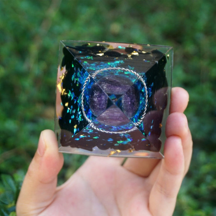 Amethyst Sphere Balance and Rediscovered Serenity | Kalsten