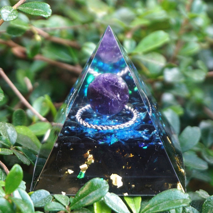 Amethyst Sphere Balance and Rediscovered Serenity | Kalsten