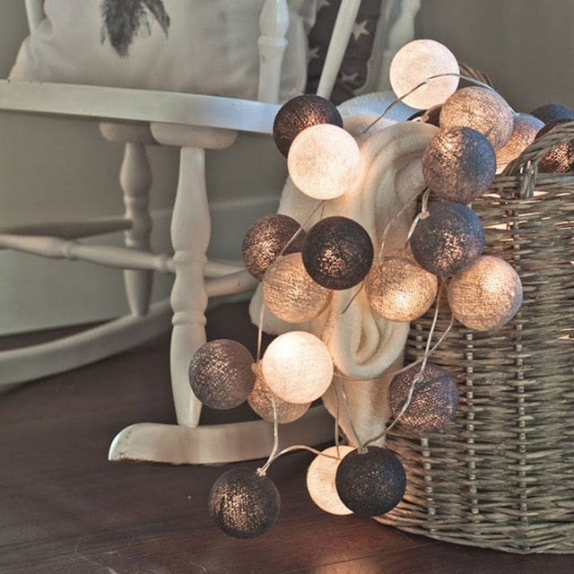 Cheerful Cotton Light Ball Garland - LumiBall | Kalsten