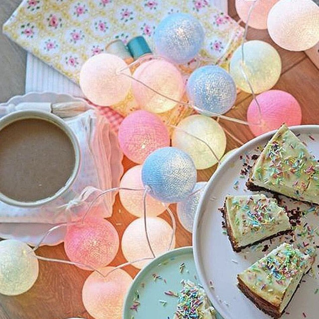 Cheerful Cotton Light Ball Garland - LumiBall | Kalsten