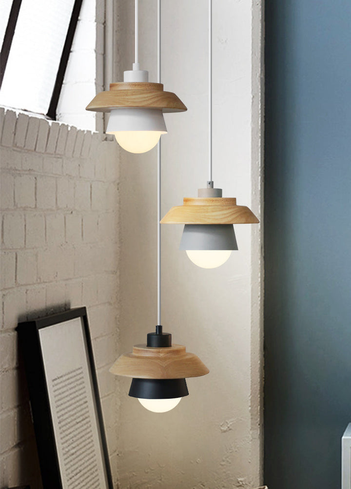 Kalsten | Pendant lights made of Nordic wood