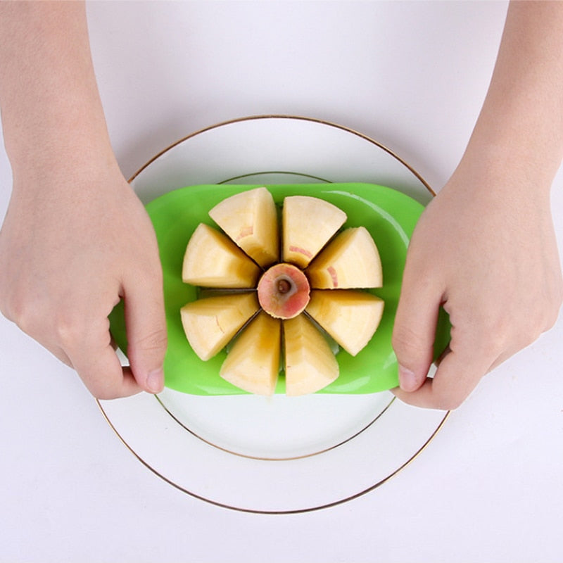 Apple corer with pitter and slicer | Kalsten