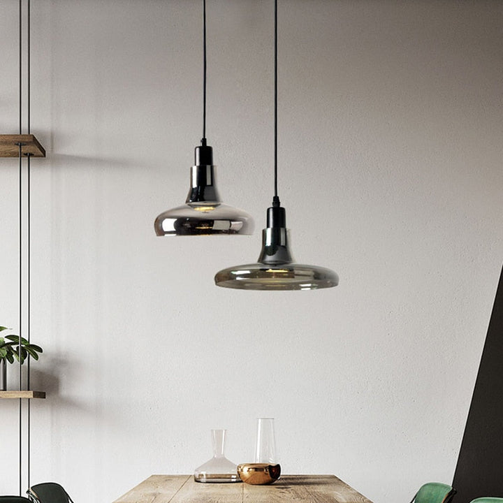 Nordic Chic Oval Pendant Lamp | Kalsten