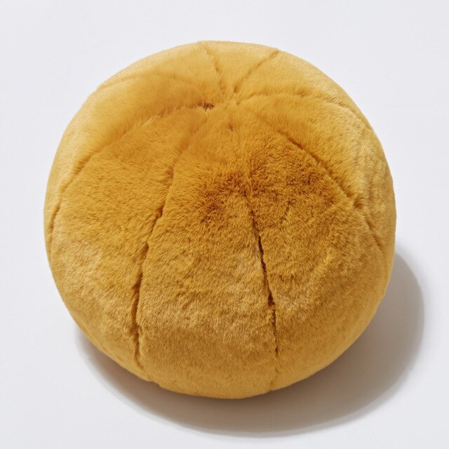 Short Fur Ball Pillow | Skanto