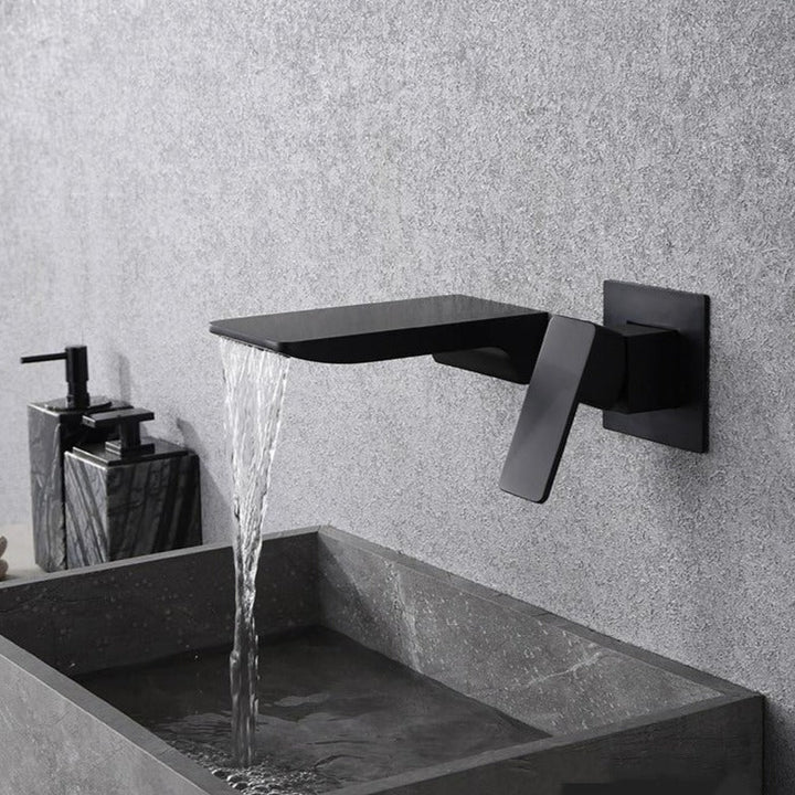Kalsten | Modern wall-mounted water tap