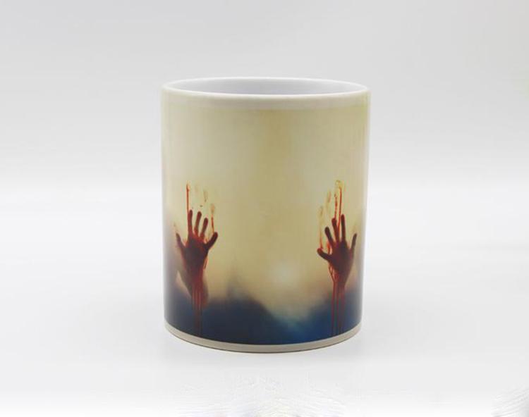 Heat Sensitive Bloody Hands Mug | Kalsten